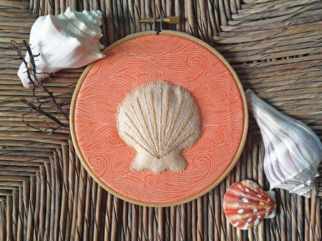 Seashell Picture by KBB Crafts and Stitches ~ Featured Post at Creatively Crafty #ccbg ~ Life Beyond the Kitchen